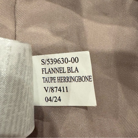 Banana Republic Taupe Herringbone Wool Flannel Crop Blazer Size 16 NWOT - Picture 11 of 11